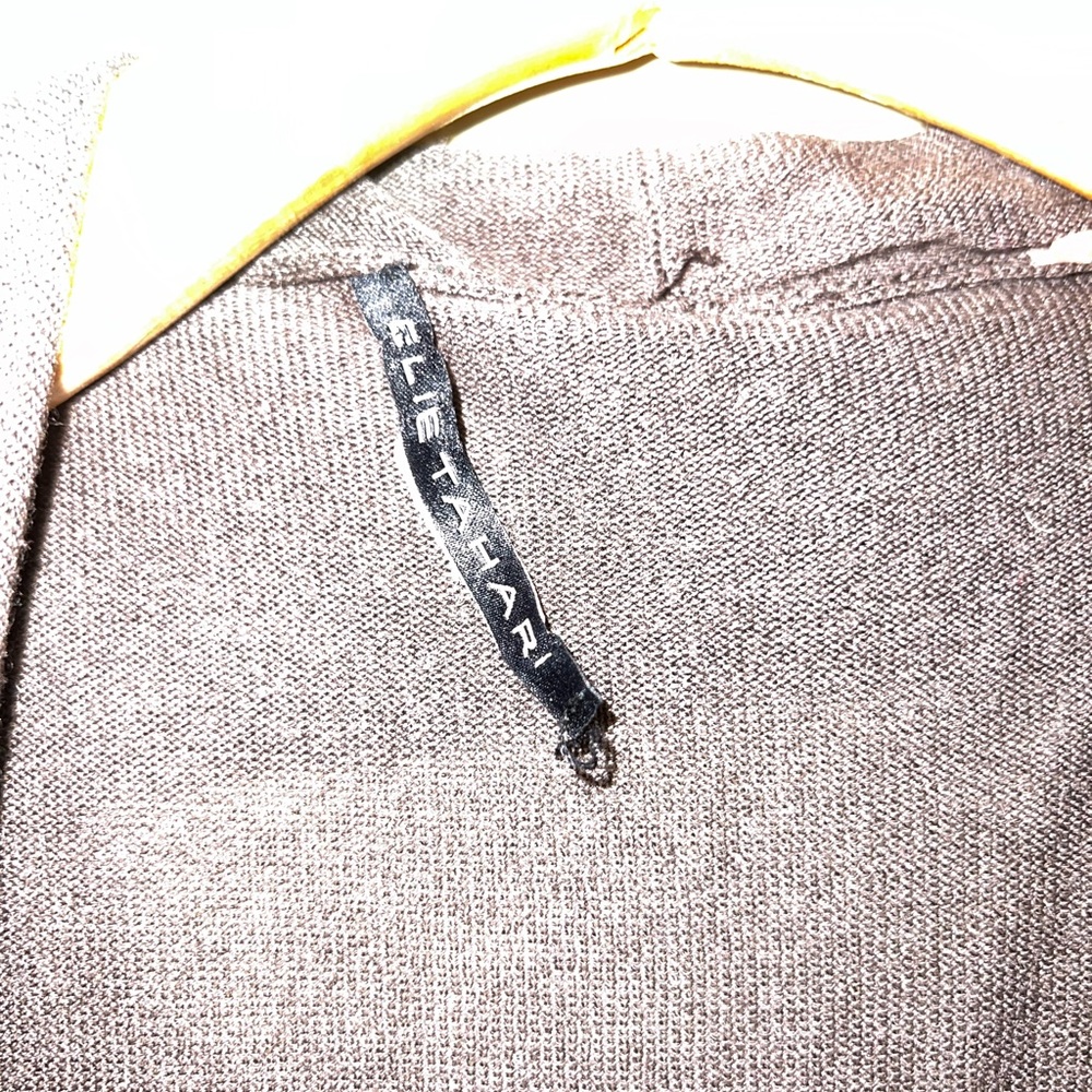 ✨Elie Tahari | Brown Ruffle Silk and Cashmere Cardigan - Picture 2 of 2